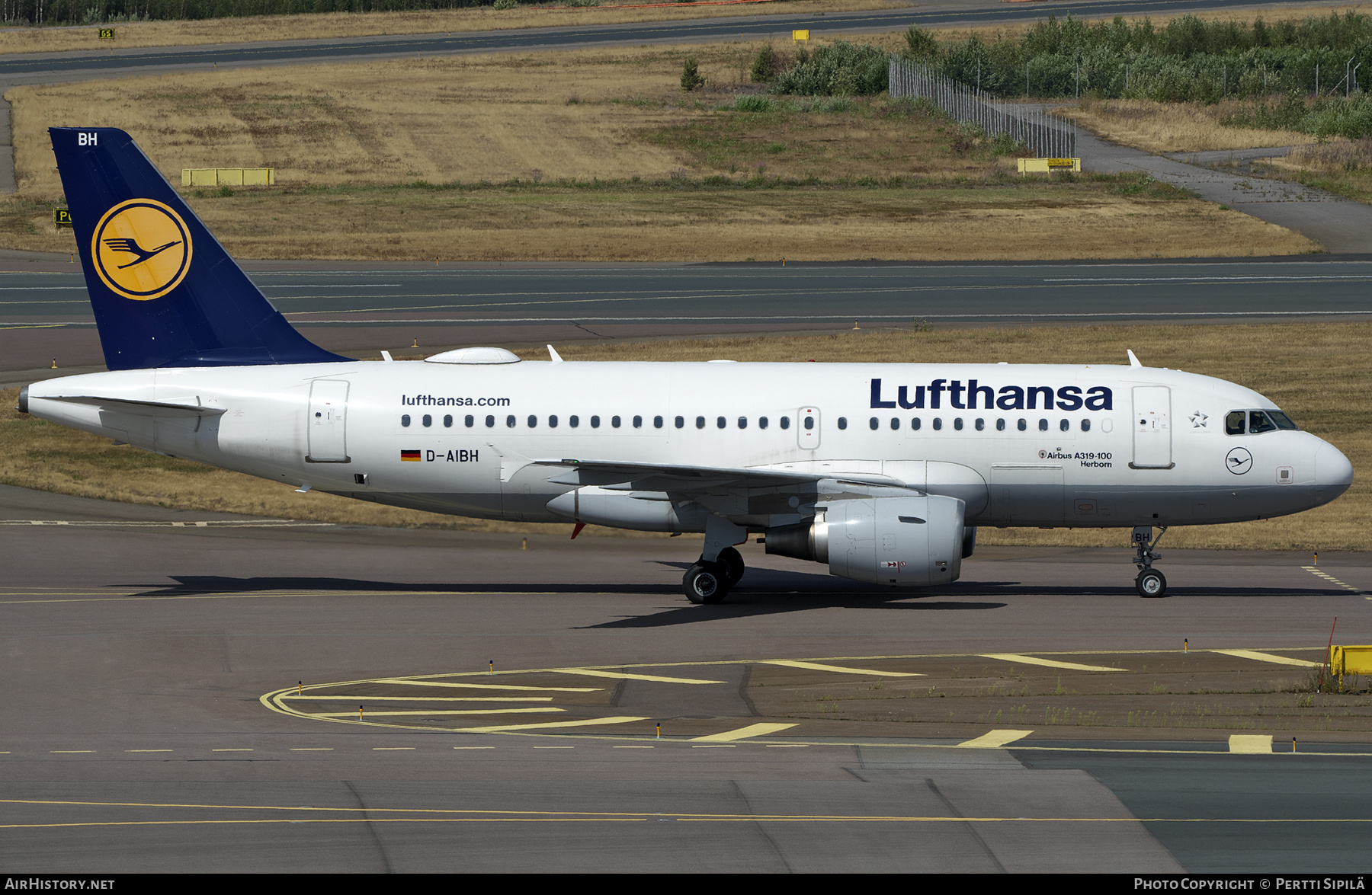 Aircraft Photo of D-AIBH | Airbus A319-112 | Lufthansa | AirHistory.net #379154