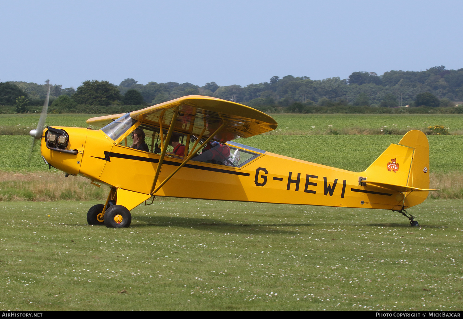 Aircraft Photo of G-HEWI | Piper J-3C-65 Cub | AirHistory.net #379194