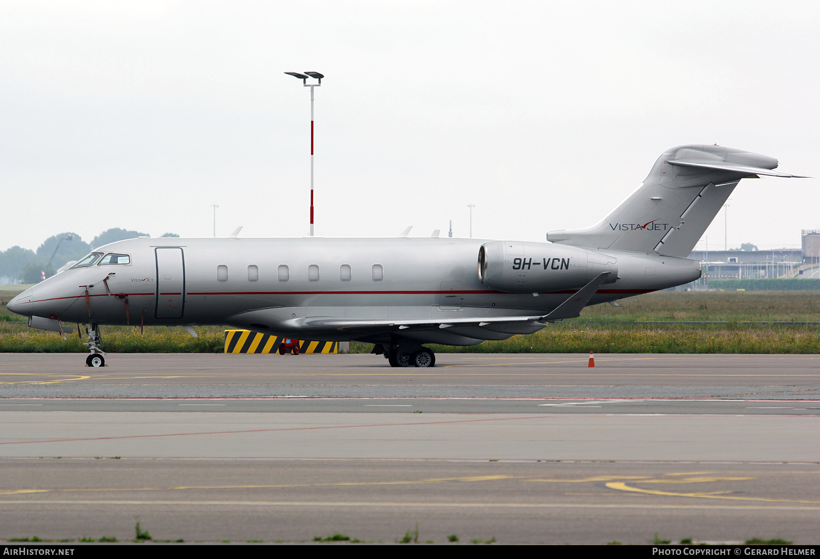 Aircraft Photo of 9H-VCN | Bombardier Challenger 350 (BD-100-1A10) | VistaJet | AirHistory.net #379279