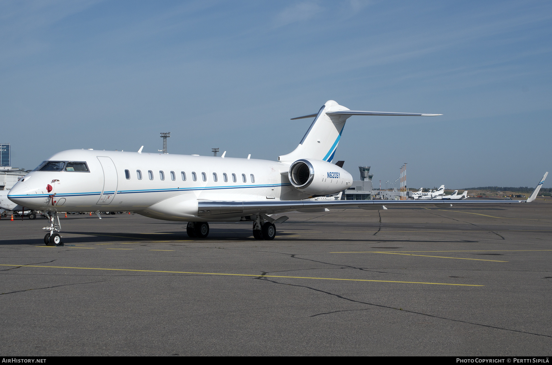 Aircraft Photo of N620SY | Bombardier Global 6000 (BD-700-1A10) | AirHistory.net #379285