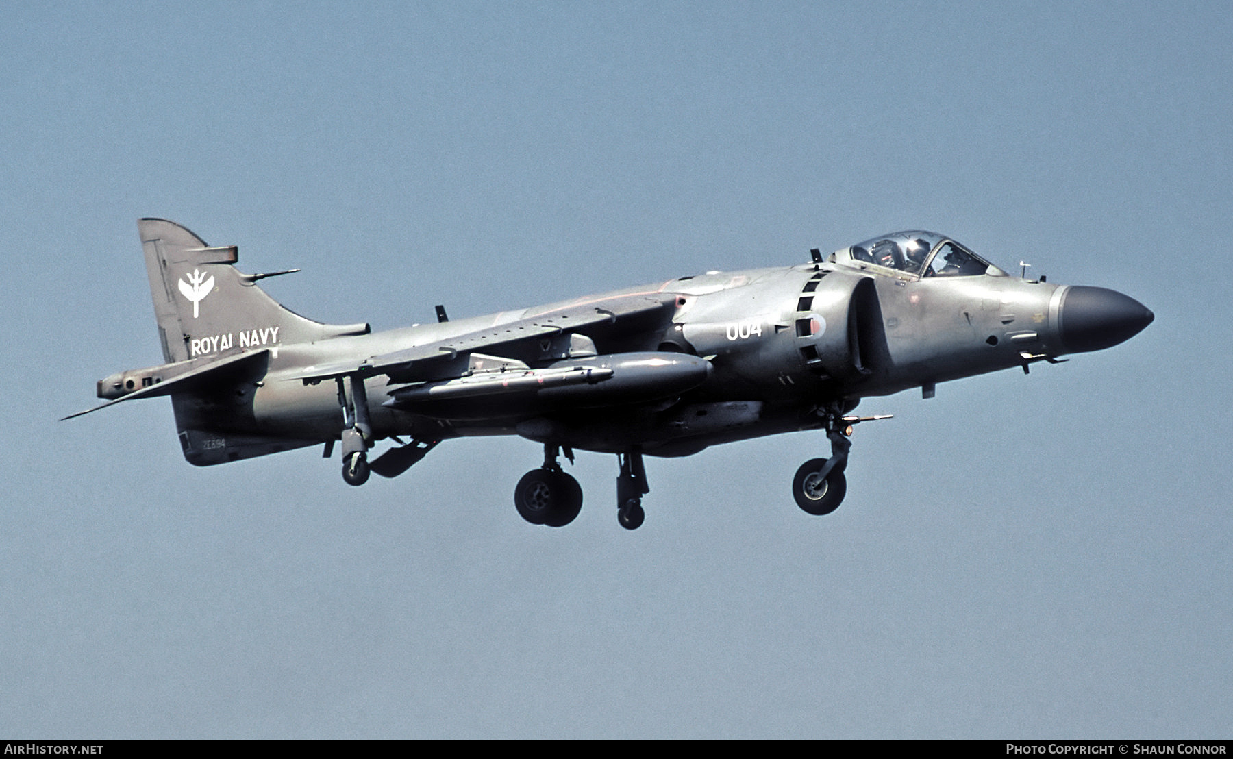 Aircraft Photo of ZE694 | British Aerospace Sea Harrier FA2 | UK - Navy | AirHistory.net #379329