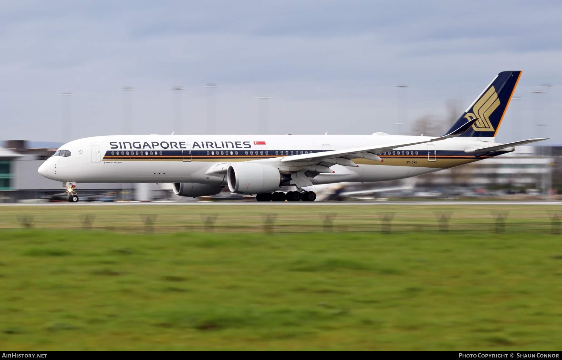 Aircraft Photo of 9V-SME | Airbus A350-941 | Singapore Airlines | AirHistory.net #379405