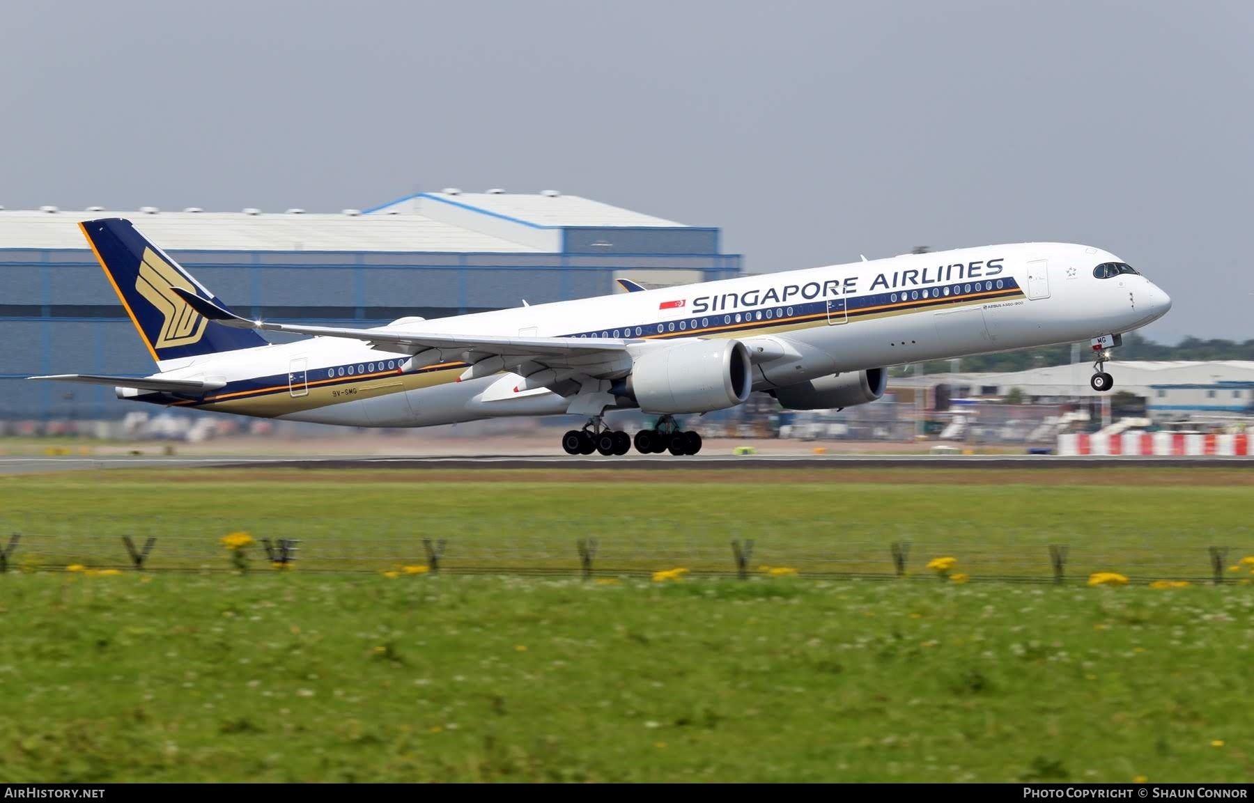 Aircraft Photo of 9V-SMG | Airbus A350-941 | Singapore Airlines | AirHistory.net #379407