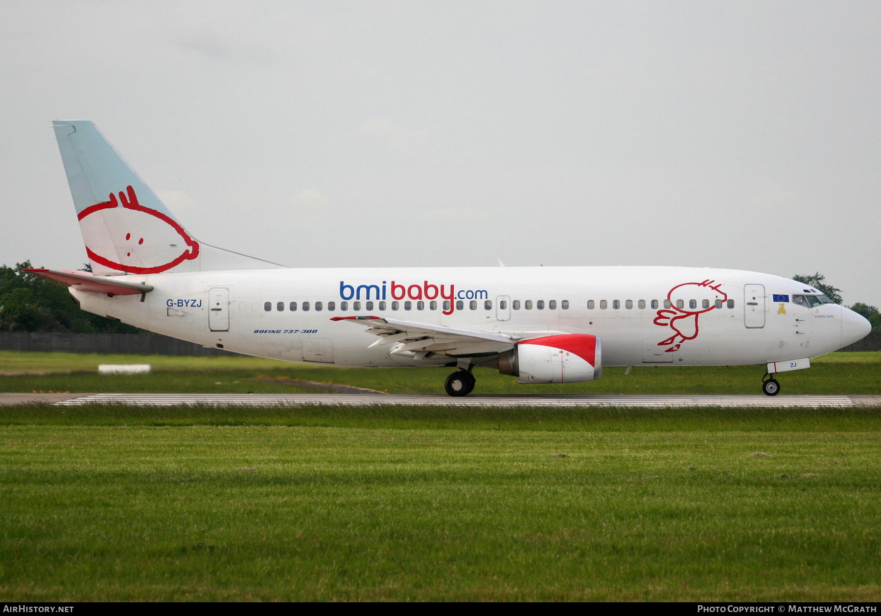 Aircraft Photo of G-BYZJ | Boeing 737-3Q8 | Bmibaby | AirHistory.net #379426