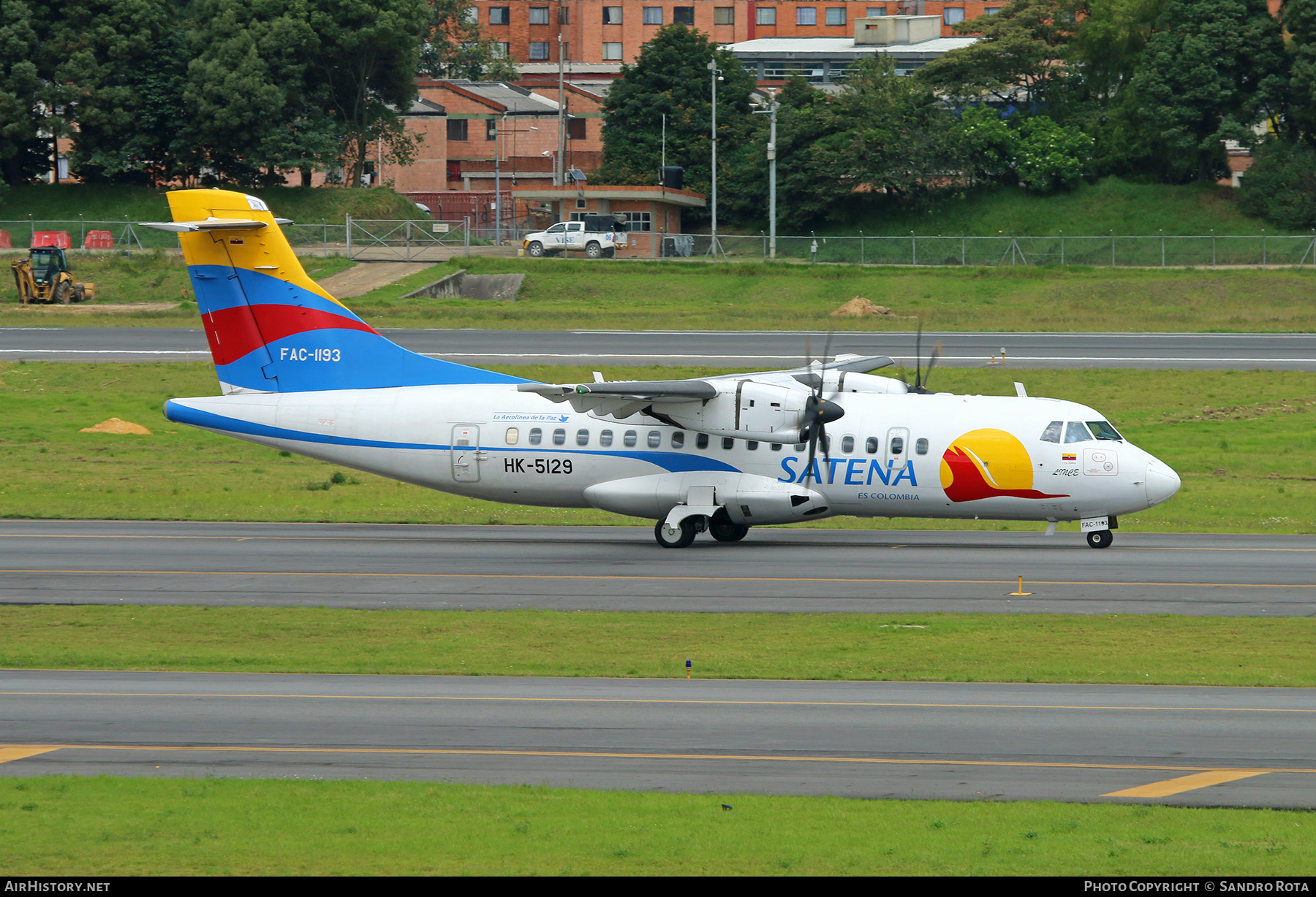 Aircraft Photo of FAC-1193 / HK-5129 | ATR ATR-42-600 | Colombia - Satena | AirHistory.net #379465