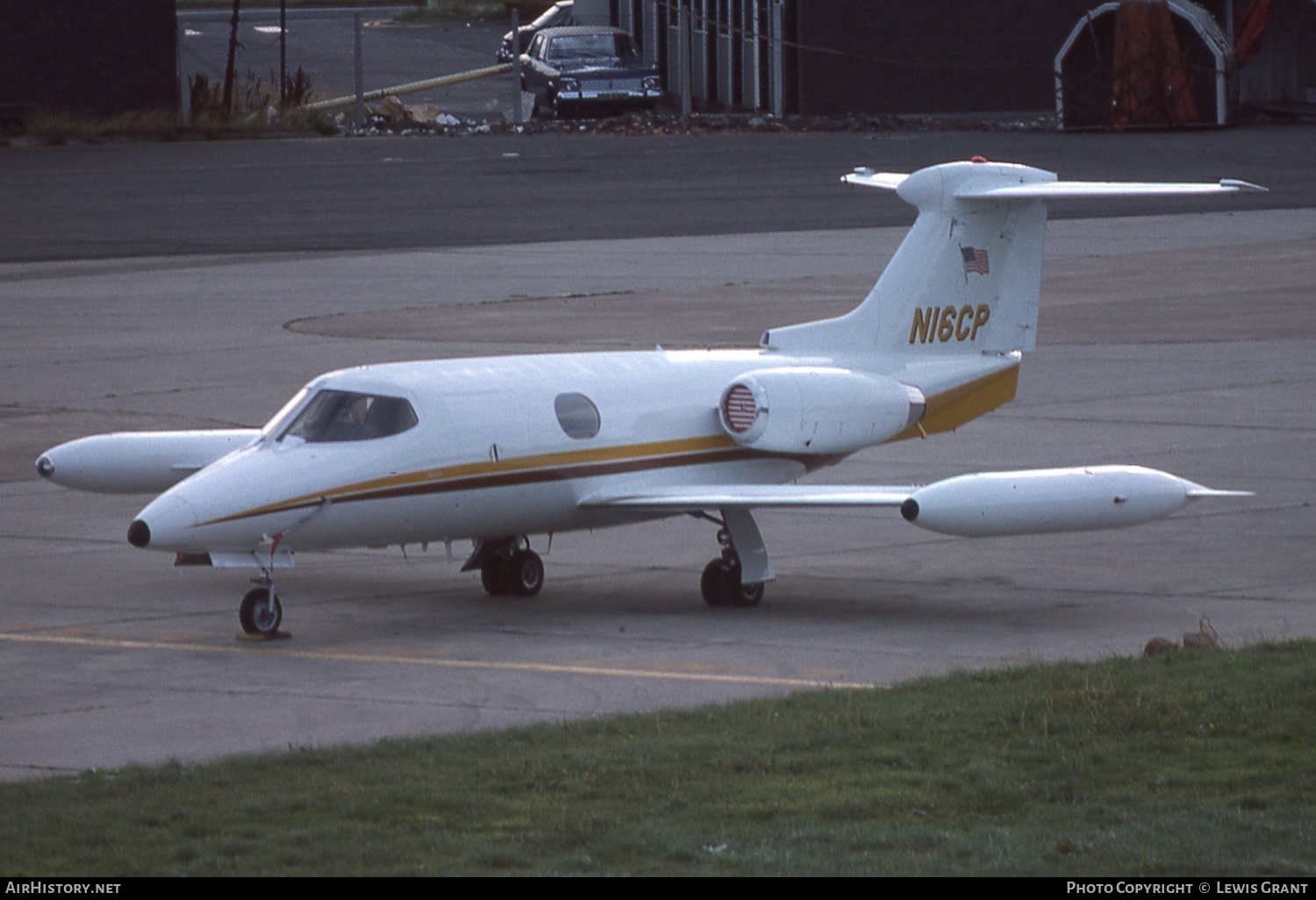 Aircraft Photo of N16CP | Lear Jet 24 | AirHistory.net #379485