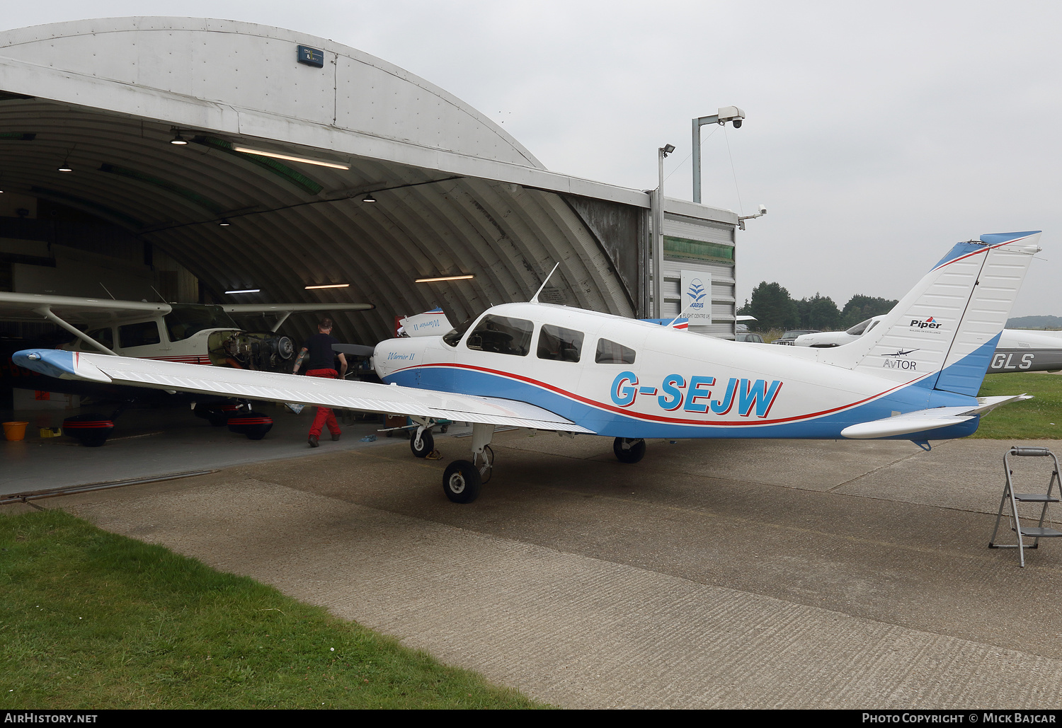 Aircraft Photo of G-SEJW | Piper PA-28-161 Cherokee Warrior II | AirHistory.net #379501