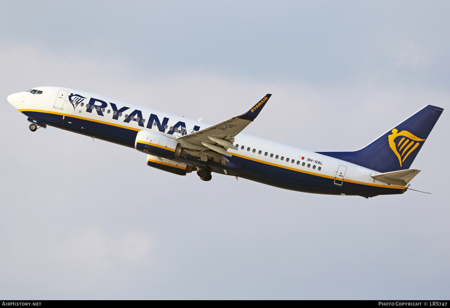 Aircraft Photo of 9H-QAL | Boeing 737-800 | Ryanair | AirHistory.net #379504