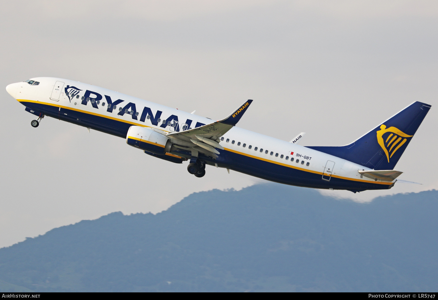 Aircraft Photo of 9H-QBT | Boeing 737-8AS | Ryanair | AirHistory.net #379507