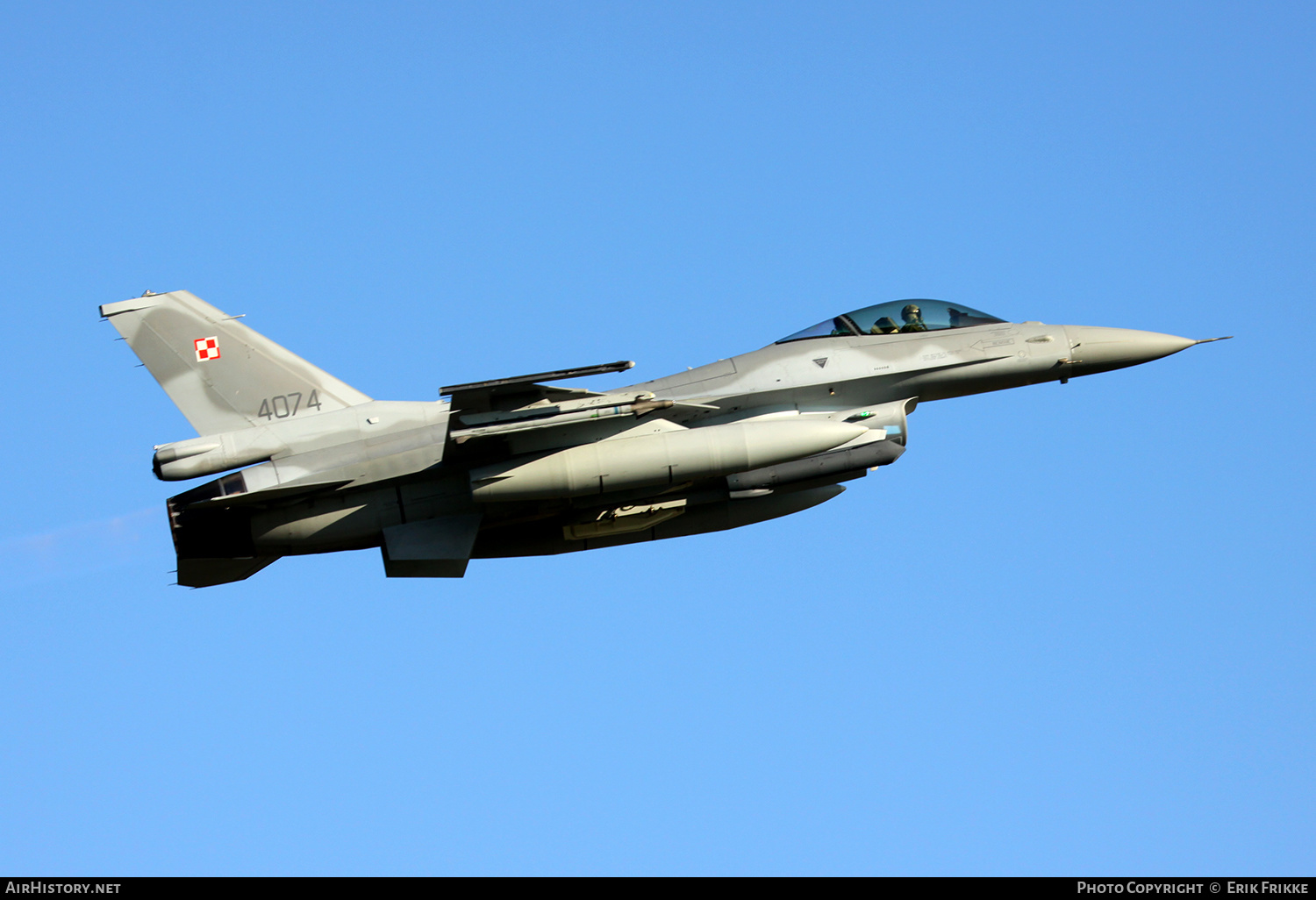 Aircraft Photo of 4074 | Lockheed Martin F-16CJ Fighting Falcon | Poland - Air Force | AirHistory.net #379578