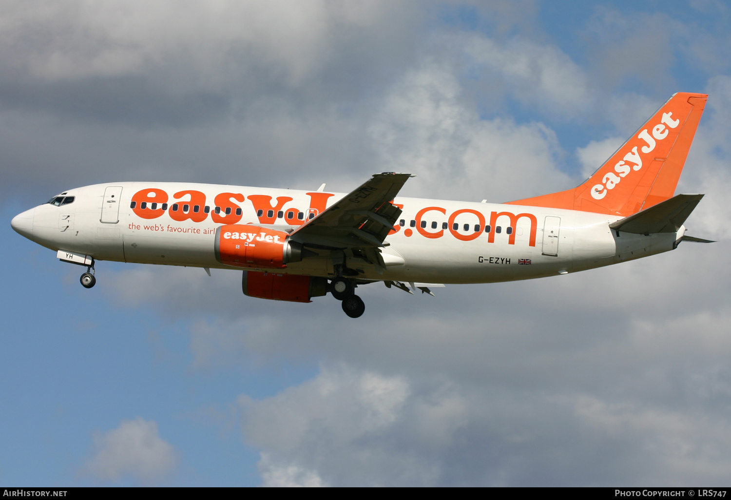 Aircraft Photo of G-EZYH | Boeing 737-33V | EasyJet | AirHistory.net #379659