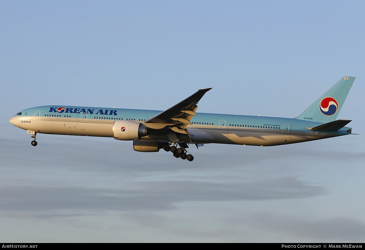 Aircraft Photo of HL8008 | Boeing 777-3B5/ER | Korean Air | AirHistory.net #379713