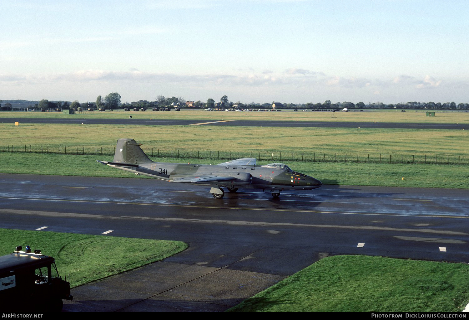 Aircraft Photo of 341 | English Electric Canberra PR9 | Chile - Air Force | AirHistory.net #379790