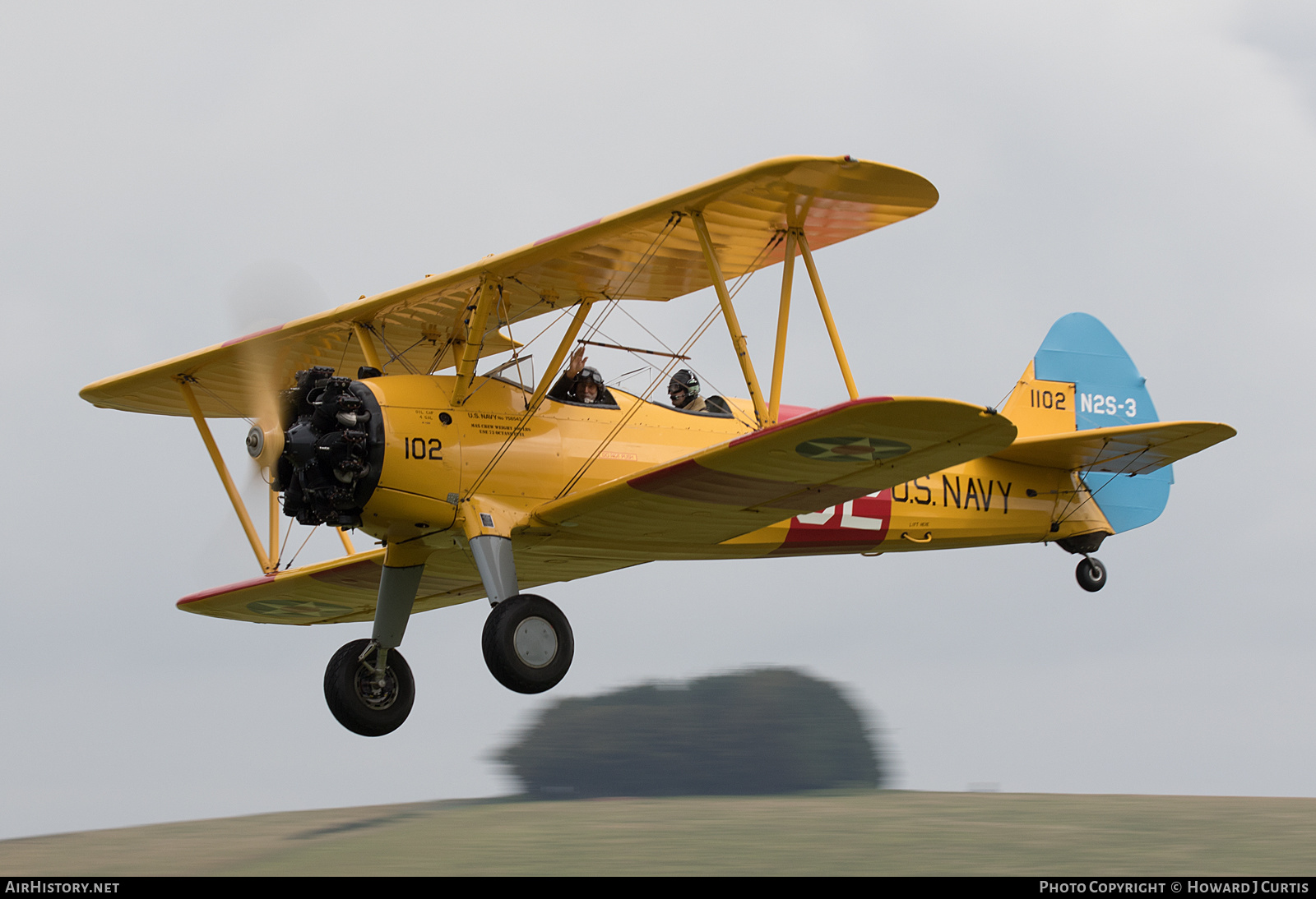 Aircraft Photo of G-AZLE / 1102 | Boeing N2S-5 Kaydet (E75) | USA - Navy | AirHistory.net #379803