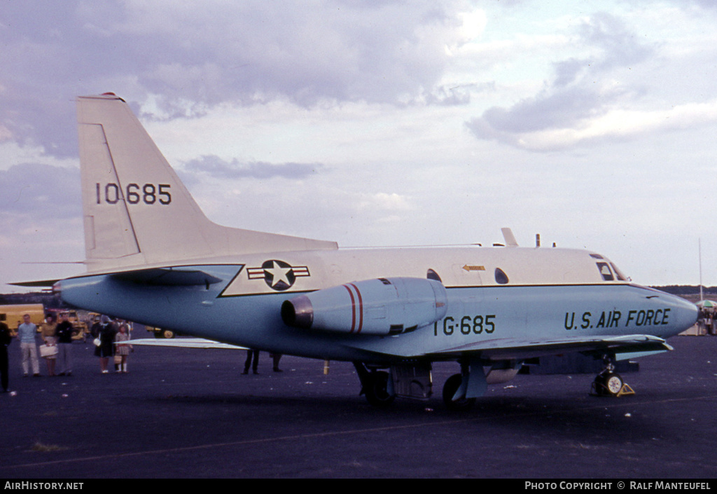 Aircraft Photo of 61-0685 / 10685 | North American T-39A | USA - Air Force | AirHistory.net #379850