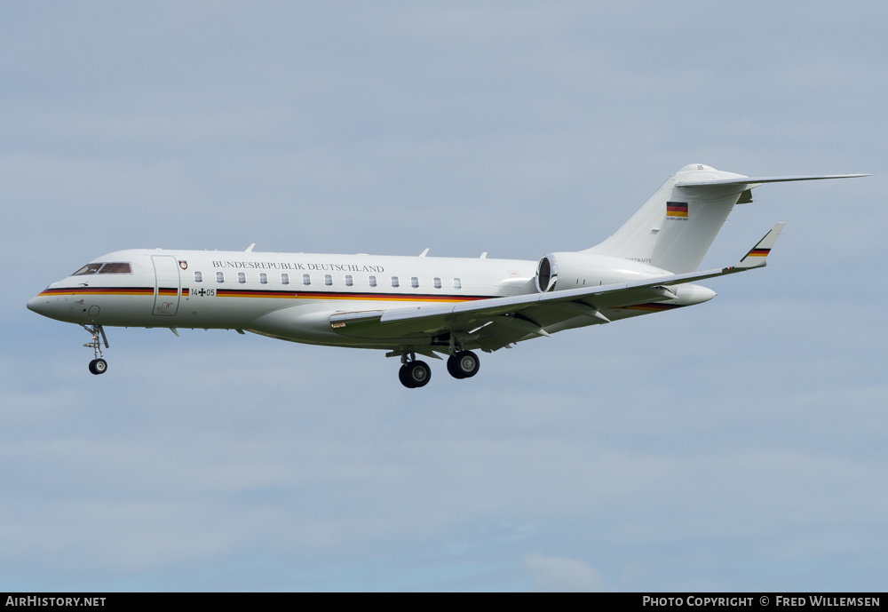 Aircraft Photo of 1405 | Bombardier Global 6000 (BD-700-1A10) | Germany - Air Force | AirHistory.net #379910