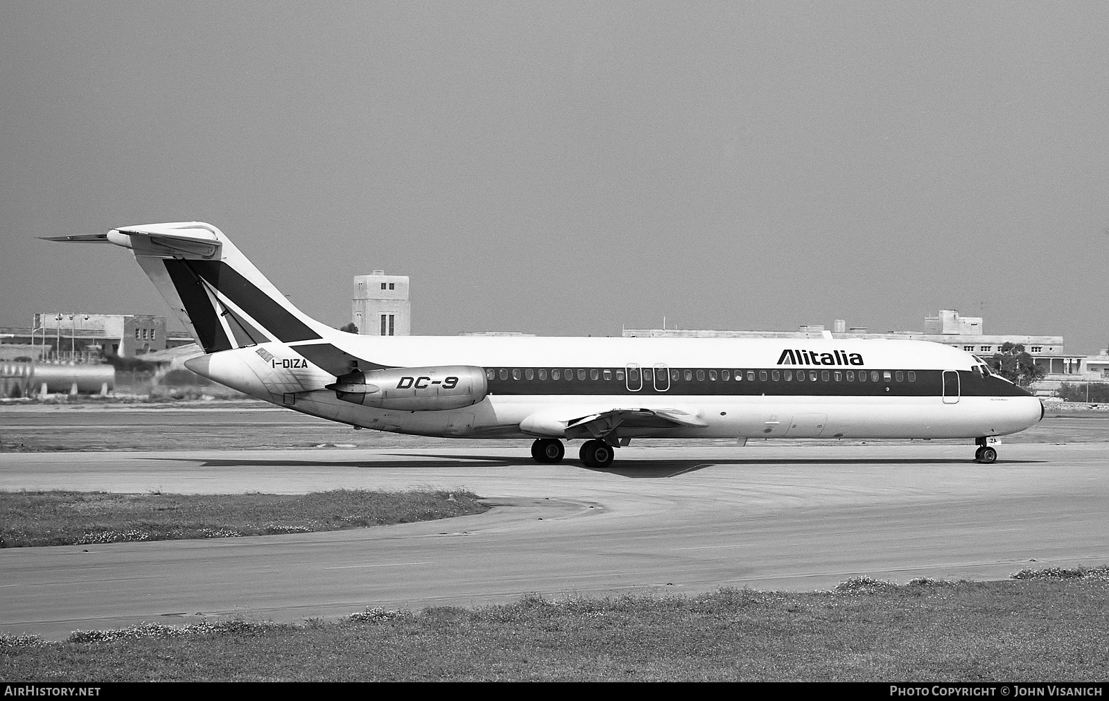 Aircraft Photo of I-DIZA | McDonnell Douglas DC-9-32 | Alitalia | AirHistory.net #379982