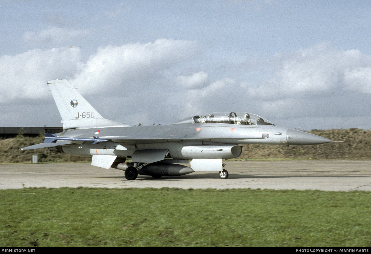 Aircraft Photo of J-650 | General Dynamics F-16B Fighting Falcon | Netherlands - Air Force | AirHistory.net #380018