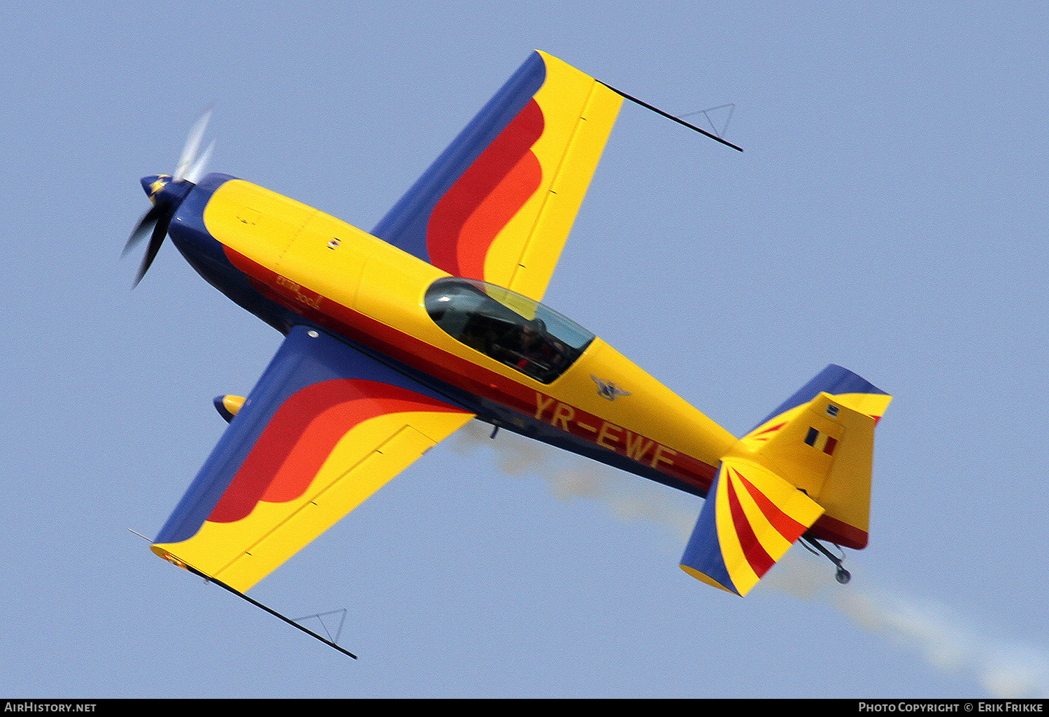 Aircraft Photo of YR-EWF | Extra EA-300L | AirHistory.net #380151