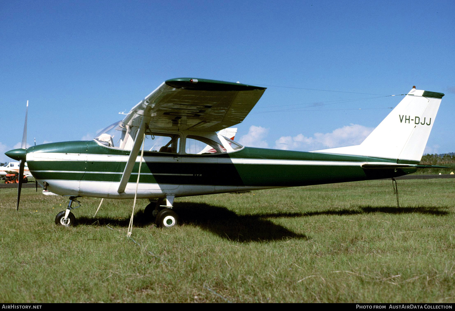 Aircraft Photo of VH-DJJ | Cessna 172E Skyhawk | AirHistory.net #380211