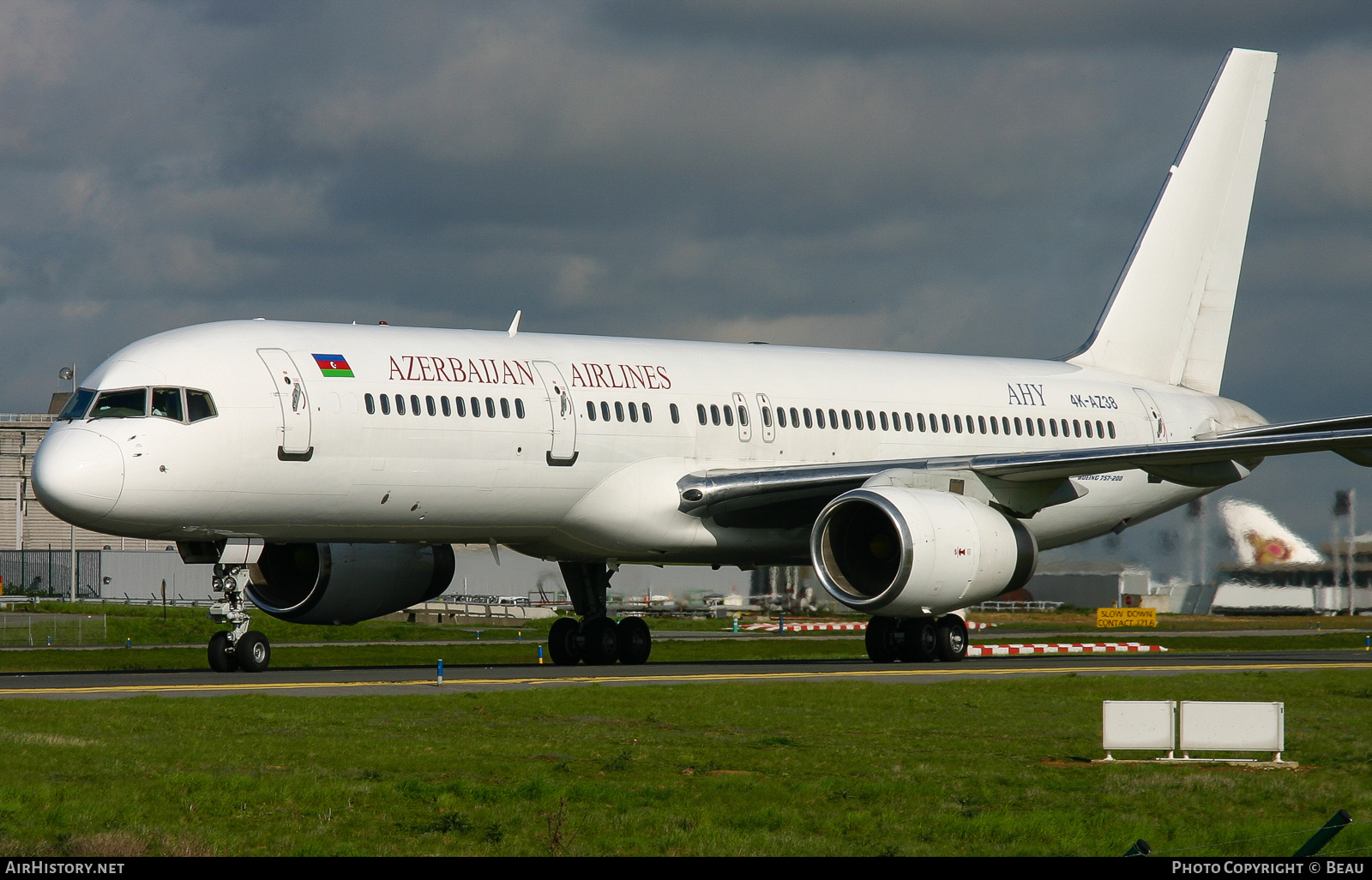 Aircraft Photo of 4K-AZ38 | Boeing 757-256 | Azerbaijan Airlines - AZAL - AHY | AirHistory.net #380238