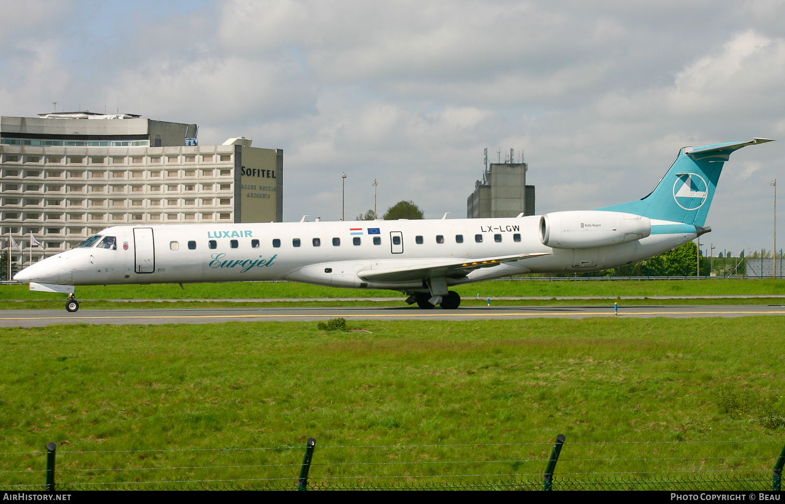 Aircraft Photo of LX-LGW | Embraer ERJ-145LU (EMB-145LU) | Luxair | AirHistory.net #380245