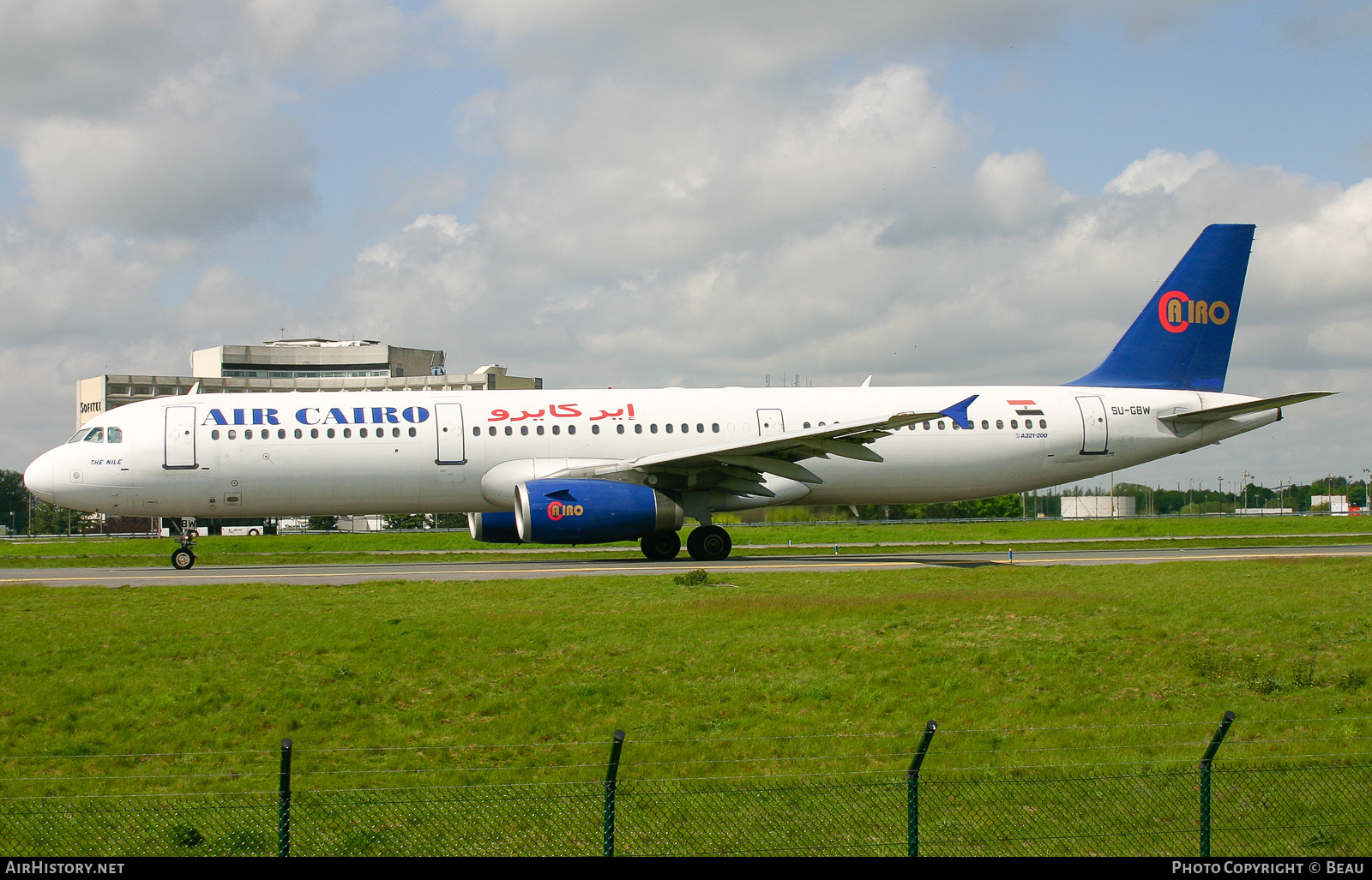 Aircraft Photo of SU-GBW | Airbus A321-231 | Air Cairo | AirHistory.net #380246