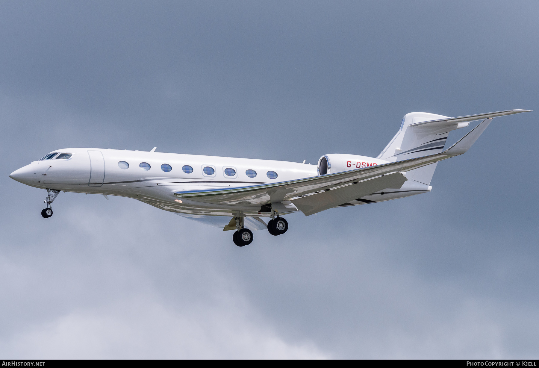 Aircraft Photo of G-DSMR | Gulfstream Aerospace G650 (G-VI) | AirHistory.net #380271