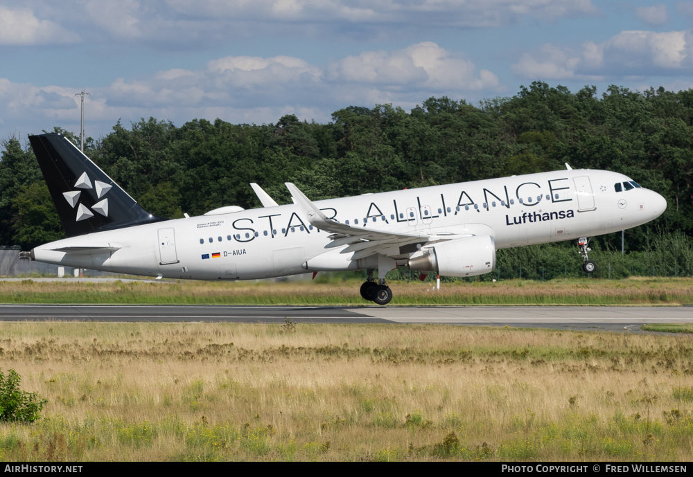 Aircraft Photo of D-AIUA | Airbus A320-214 | Lufthansa | AirHistory.net #380281