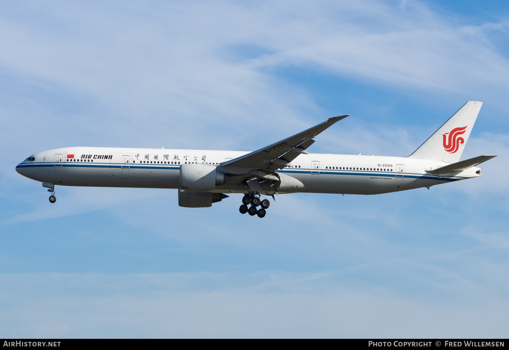 Aircraft Photo of B-2089 | Boeing 777-39L/ER | Air China | AirHistory.net #380308