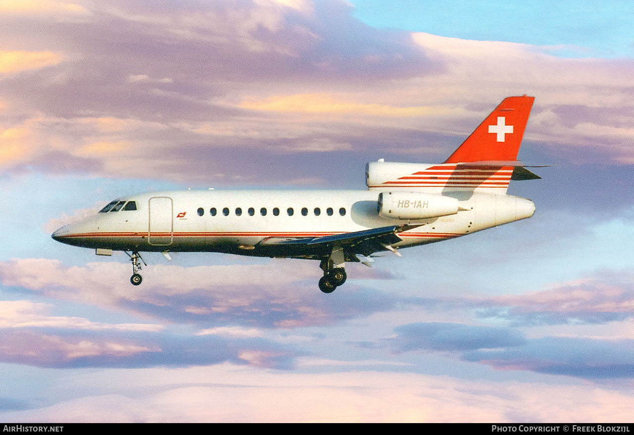 Aircraft Photo of HB-IAH | Dassault Falcon 900EX | TAG Aviation | AirHistory.net #380353