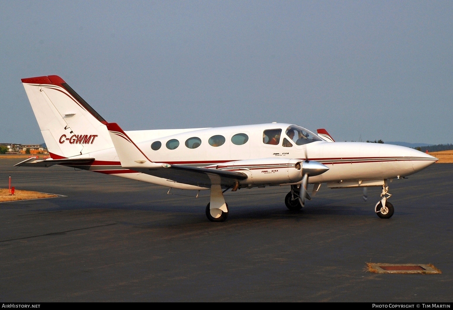 Aircraft Photo of C-GWMT | Cessna 414A Chancellor | AirHistory.net #380362