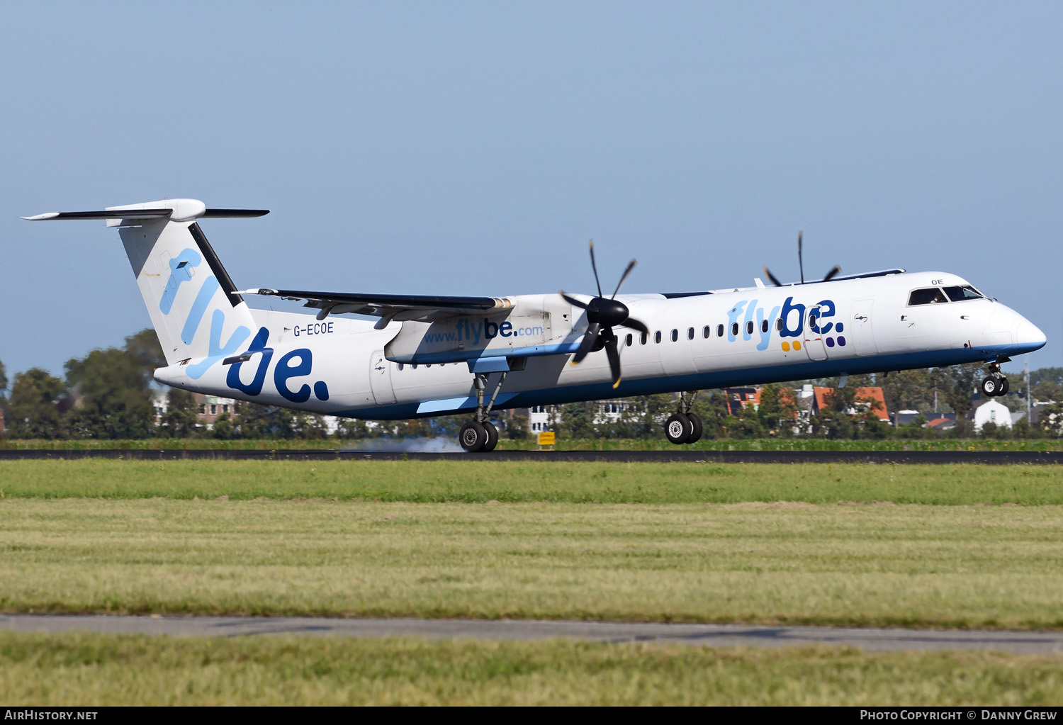 Aircraft Photo of G-ECOE | Bombardier DHC-8-402 Dash 8 | Flybe | AirHistory.net #380405