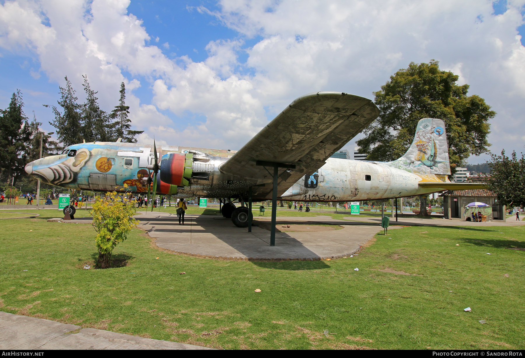 Aircraft Photo of HC-AVI | Douglas DC-6B | AirHistory.net #380455