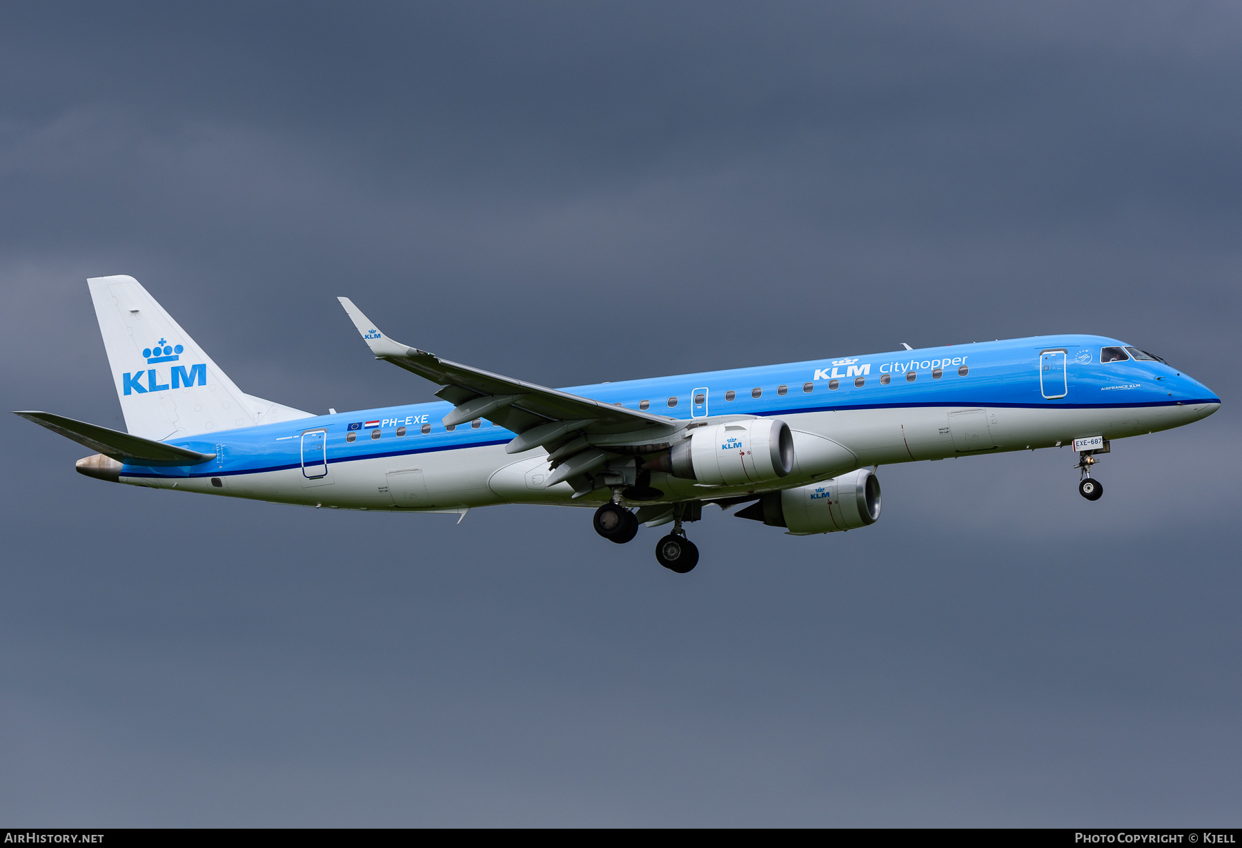 Aircraft Photo of PH-EXE | Embraer 190STD (ERJ-190-100STD) | KLM Cityhopper | AirHistory.net #380528