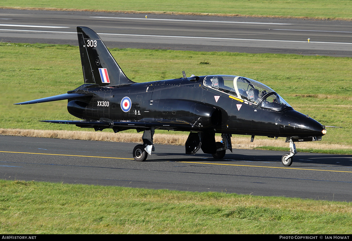 Aircraft Photo of XX303 | British Aerospace Hawk T1A | UK - Air Force | AirHistory.net #380549