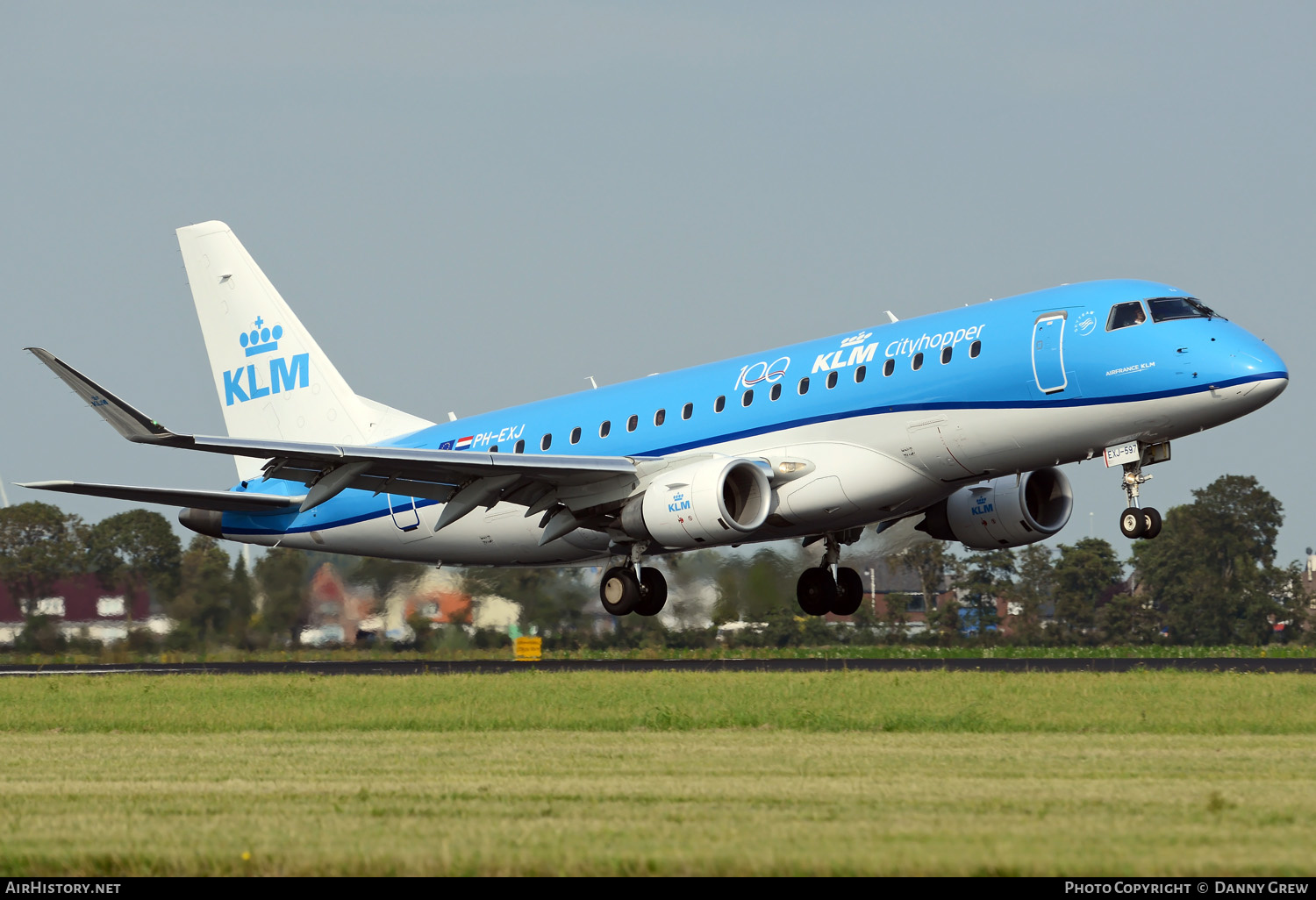 Aircraft Photo of PH-EXJ | Embraer 175STD (ERJ-170-200STD) | KLM Cityhopper | AirHistory.net #380563