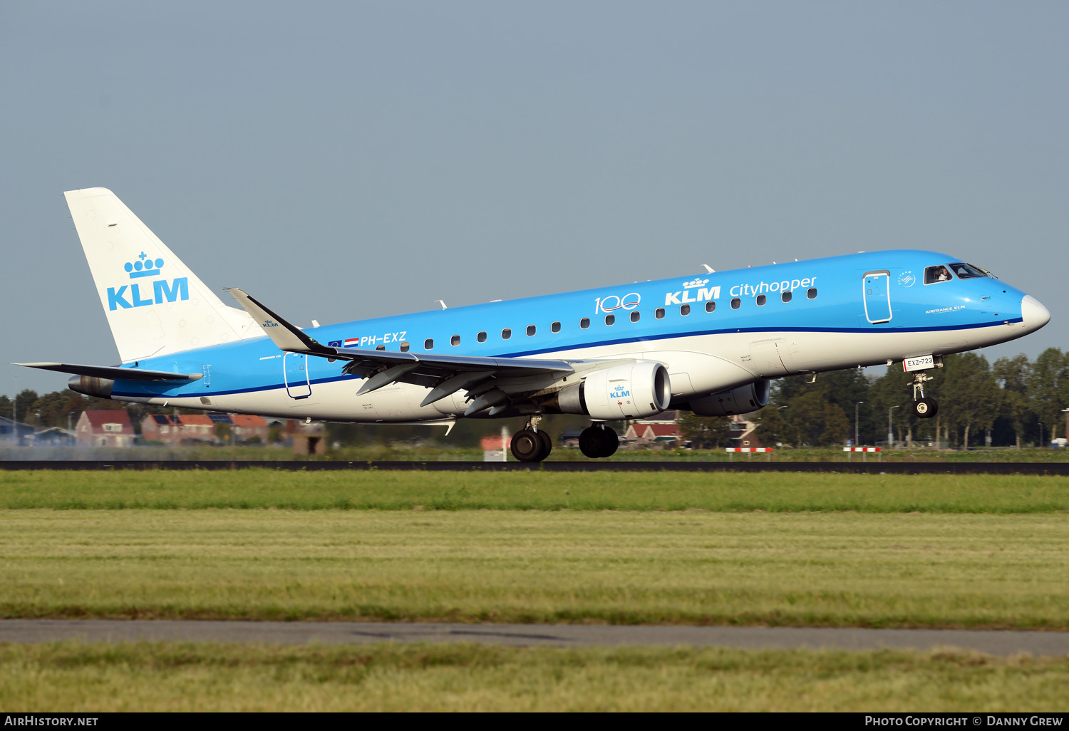 Aircraft Photo of PH-EXZ | Embraer 175STD (ERJ-170-200STD) | KLM Cityhopper | AirHistory.net #380576