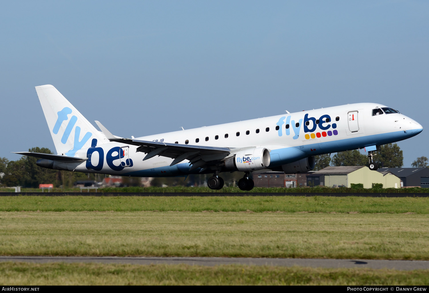 Aircraft Photo of G-FBJB | Embraer 175STD (ERJ-170-200STD) | Flybe | AirHistory.net #380605