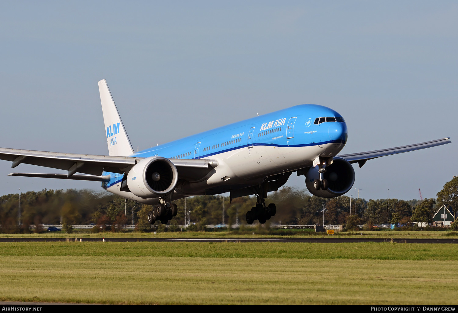 Aircraft Photo of PH-BVB | Boeing 777-306/ER | KLM Asia | AirHistory.net #380617