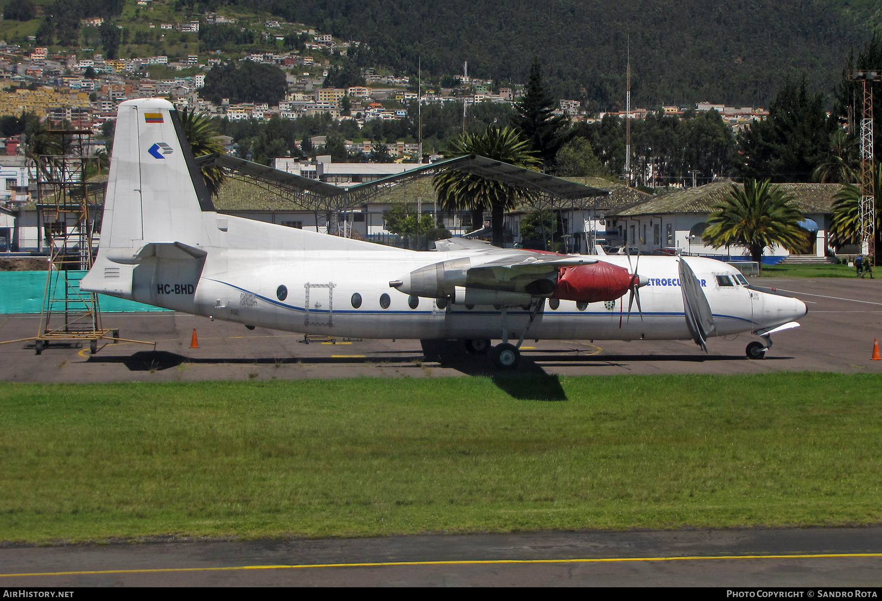 Aircraft Photo of HC-BHD | Fairchild F-27 | Petroecuador - Empresa Estatal Petróleos del Ecuador | AirHistory.net #380640