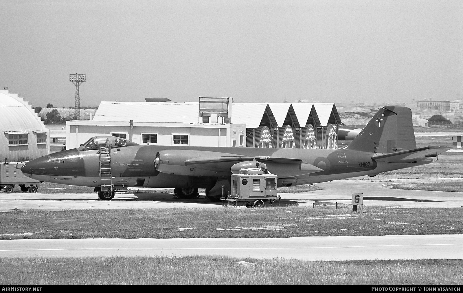 Aircraft Photo of XH167 | English Electric Canberra PR9 | UK - Air Force | AirHistory.net #380652