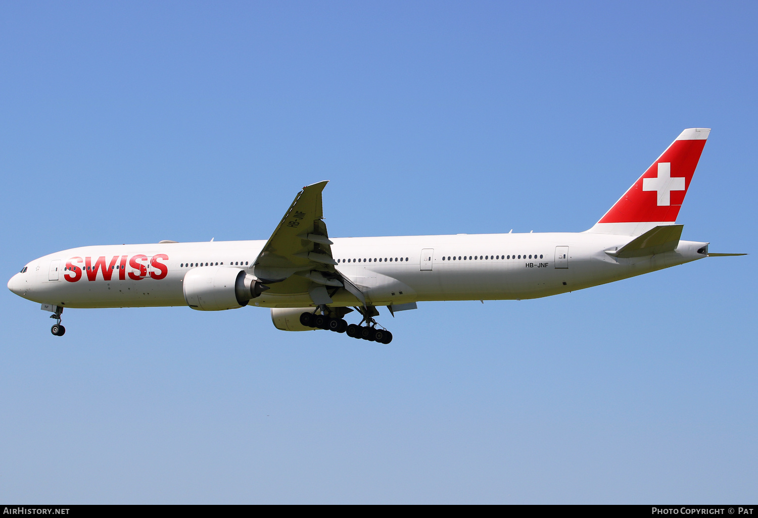 Aircraft Photo of HB-JNF | Boeing 777-3DE/ER | Swiss International Air Lines | AirHistory.net #380698