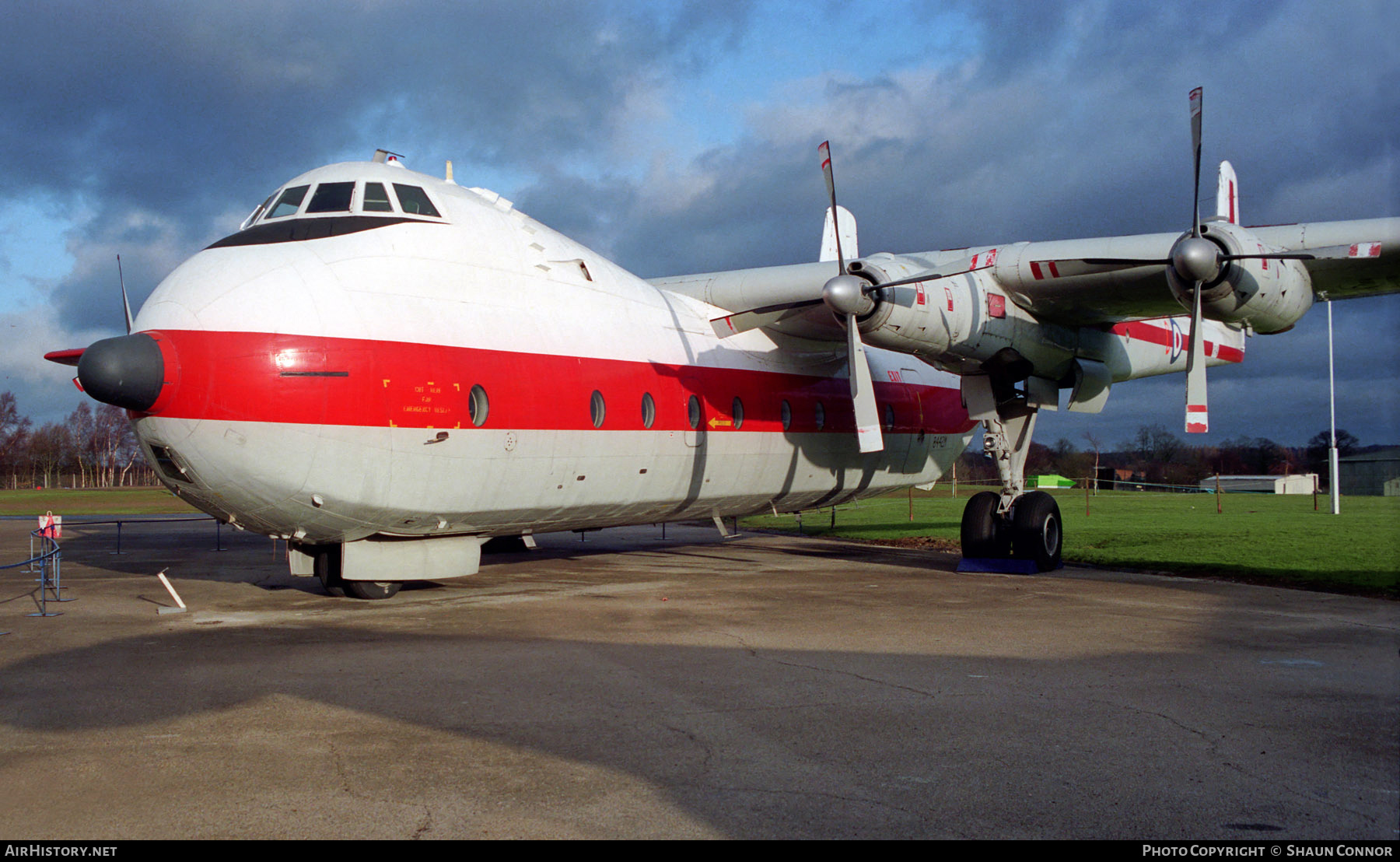 Aircraft Photo of XP411 | Armstrong Whitworth AW-660 Argosy T.1 | UK - Air Force | AirHistory.net #380709