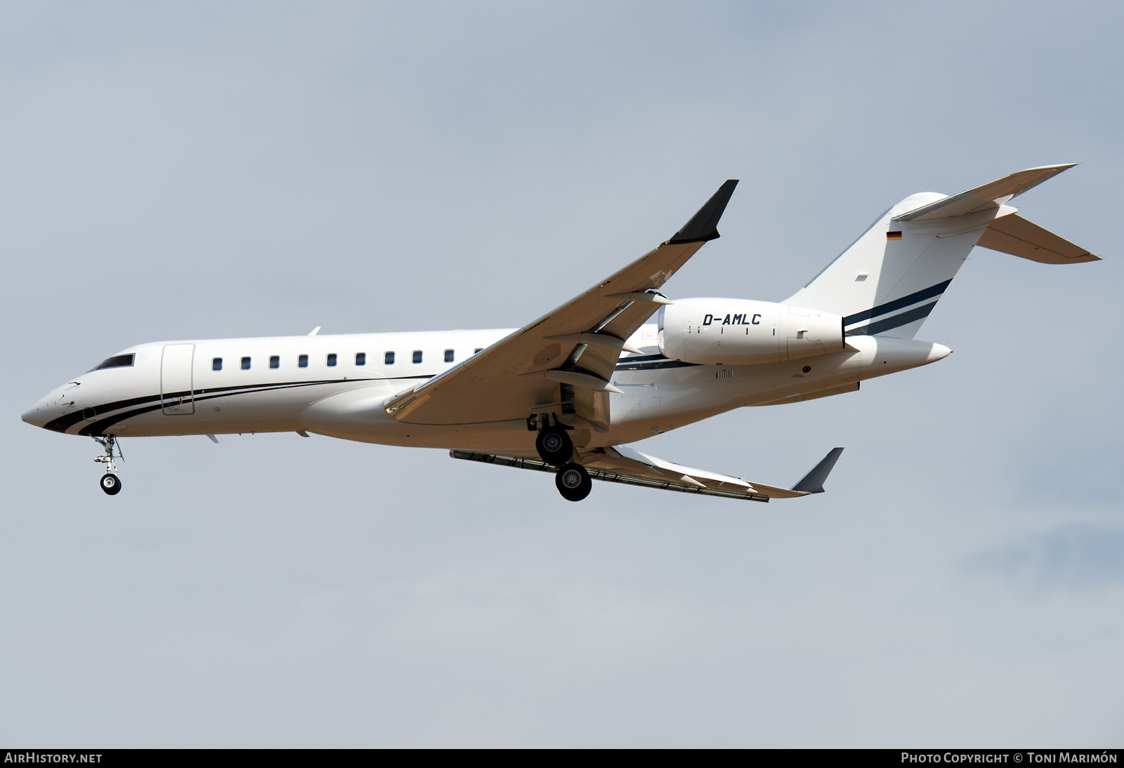 Aircraft Photo of D-AMLC | Bombardier Global 6000 (BD-700-1A10) | AirHistory.net #380770
