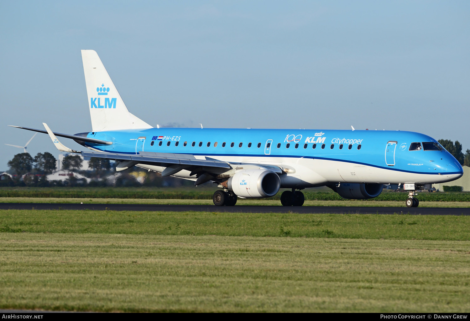 Aircraft Photo of PH-EZS | Embraer 190STD (ERJ-190-100STD) | KLM Cityhopper | AirHistory.net #380776