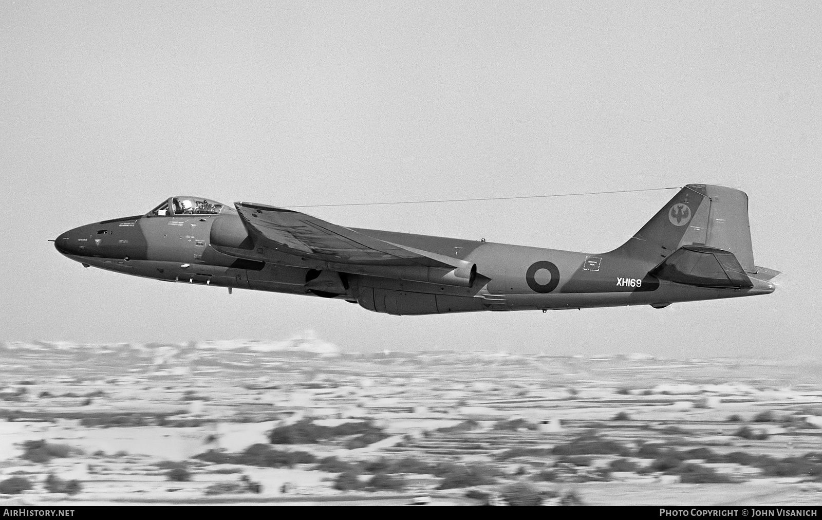 Aircraft Photo of XH169 | English Electric Canberra PR9 | UK - Air Force | AirHistory.net #380841