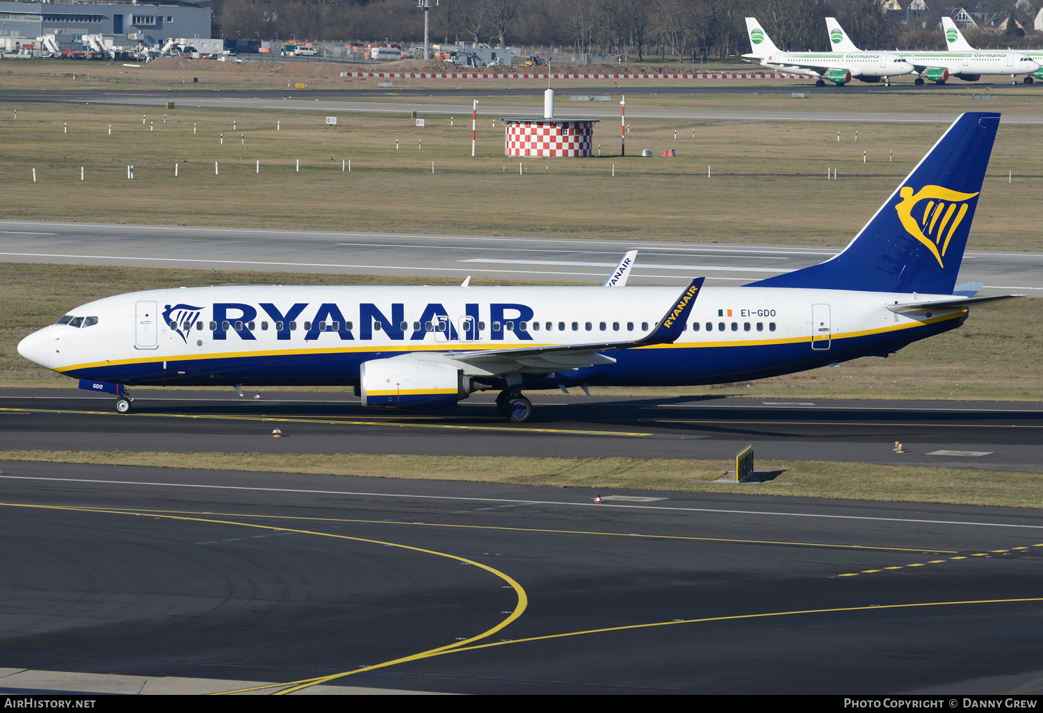 Aircraft Photo of EI-GDO | Boeing 737-800 | Ryanair | AirHistory.net #380985