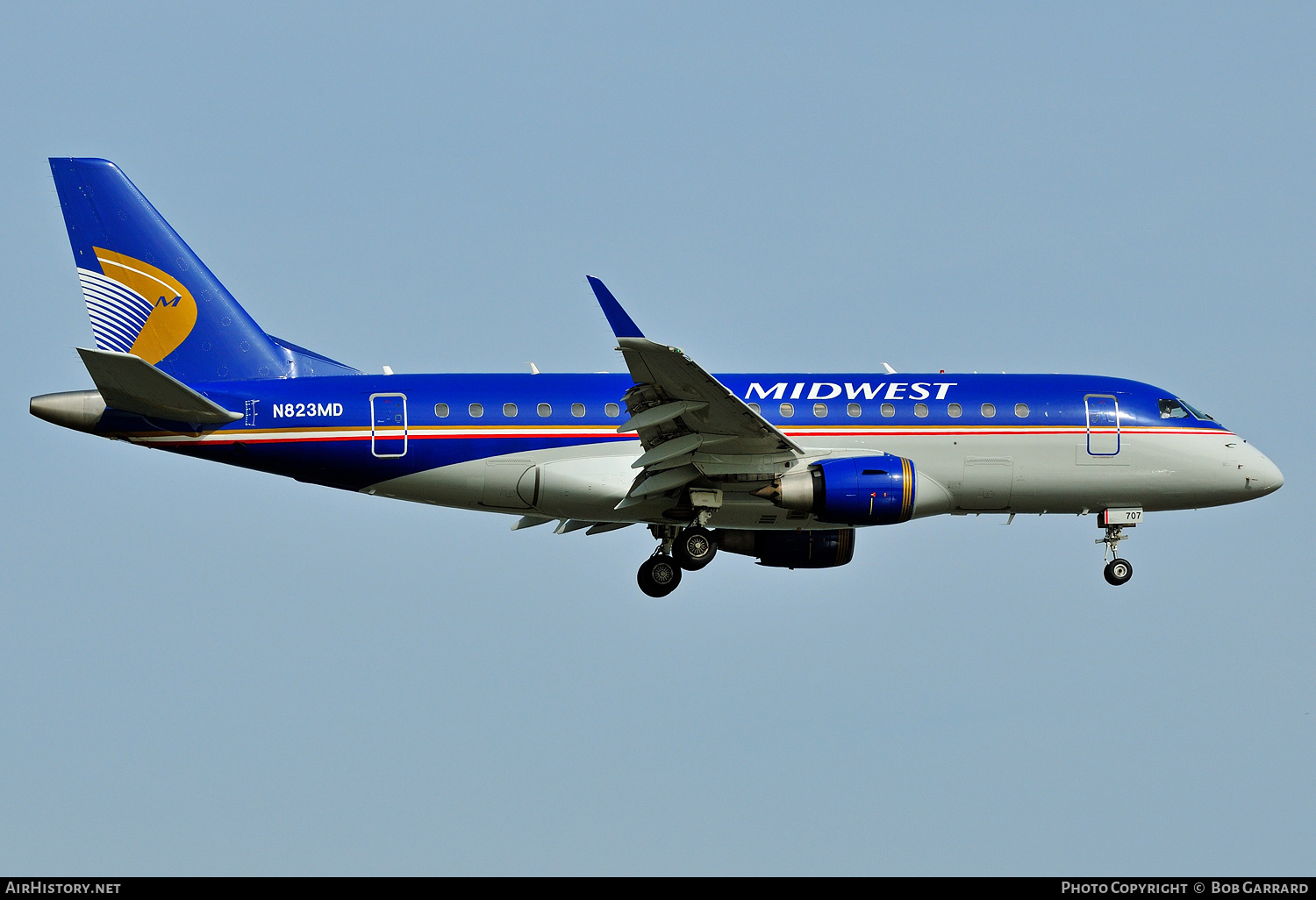 Aircraft Photo of N823MD | Embraer 170SU (ERJ-170-100SU) | Midwest Airlines | AirHistory.net #381030