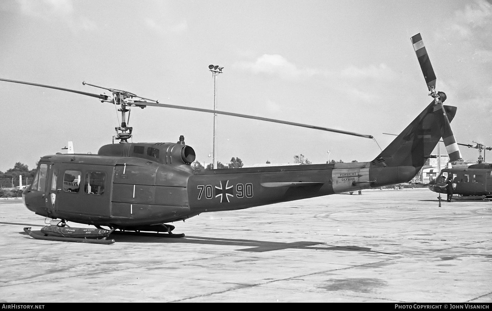 Aircraft Photo of 7090 | Bell UH-1D Iroquois | Germany - Air Force | AirHistory.net #381038